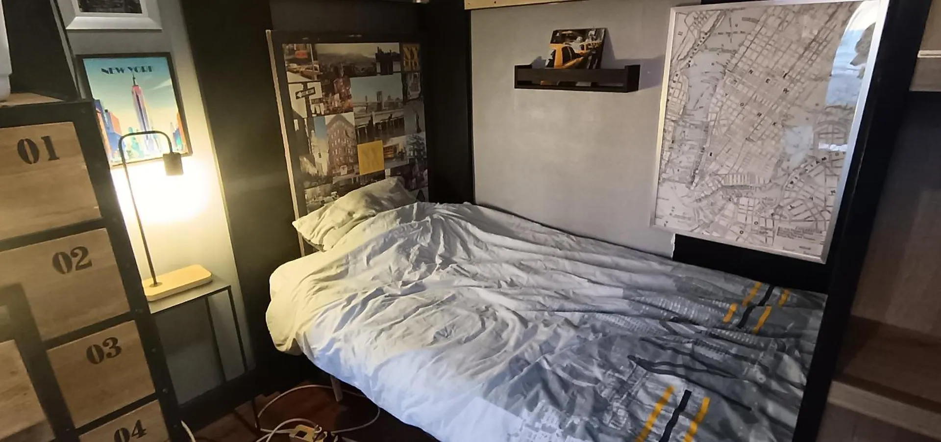 Chambre Partagee 13M2 勒·克里姆林·比塞特